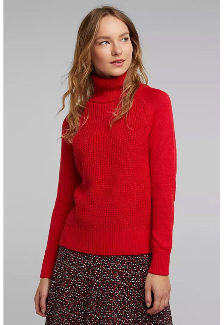 Pulover cu maneci raglan si guler inalt