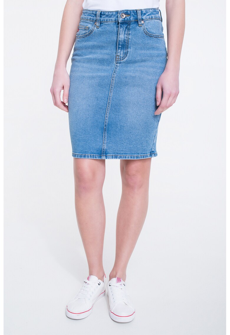 Fusta de denim cu slit pe partea din spate
