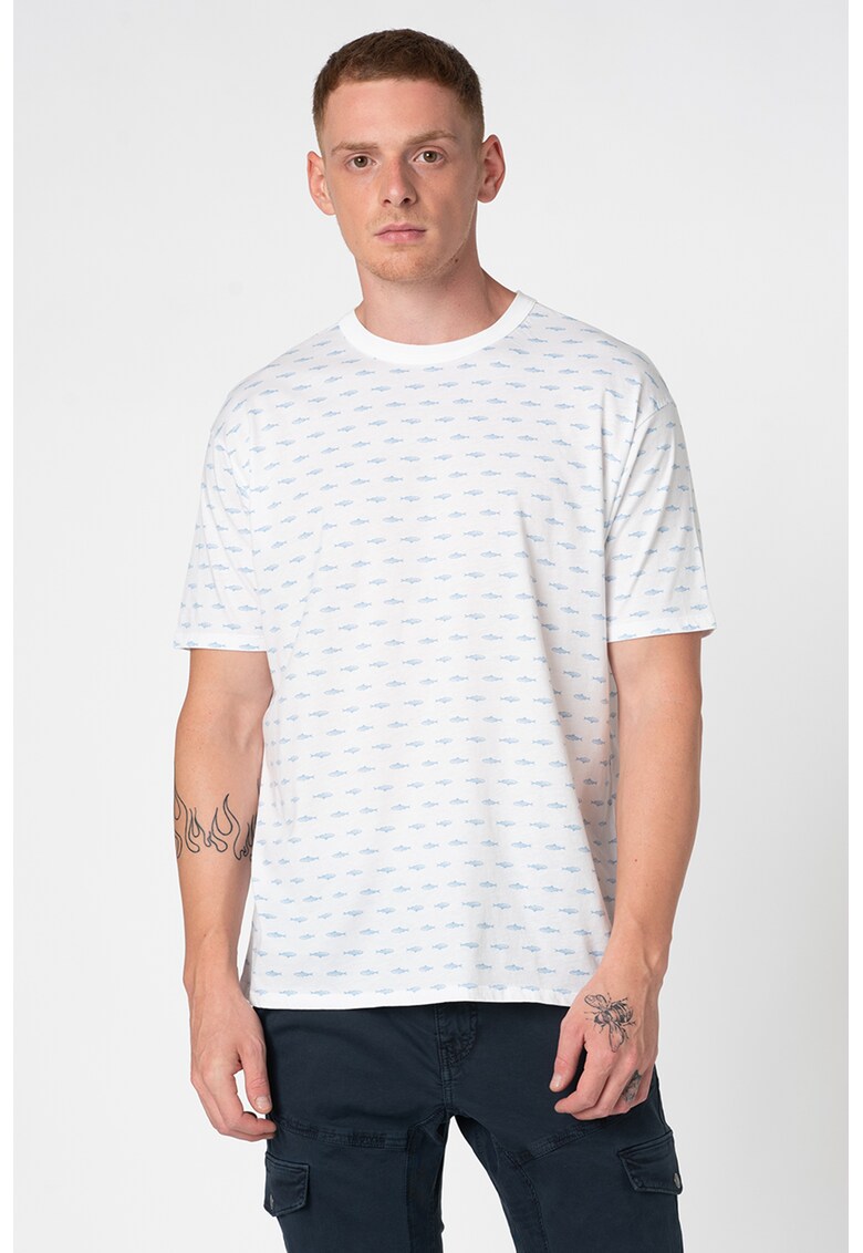 Tricou cu decolteu la baza gatului si imprimeu grafic