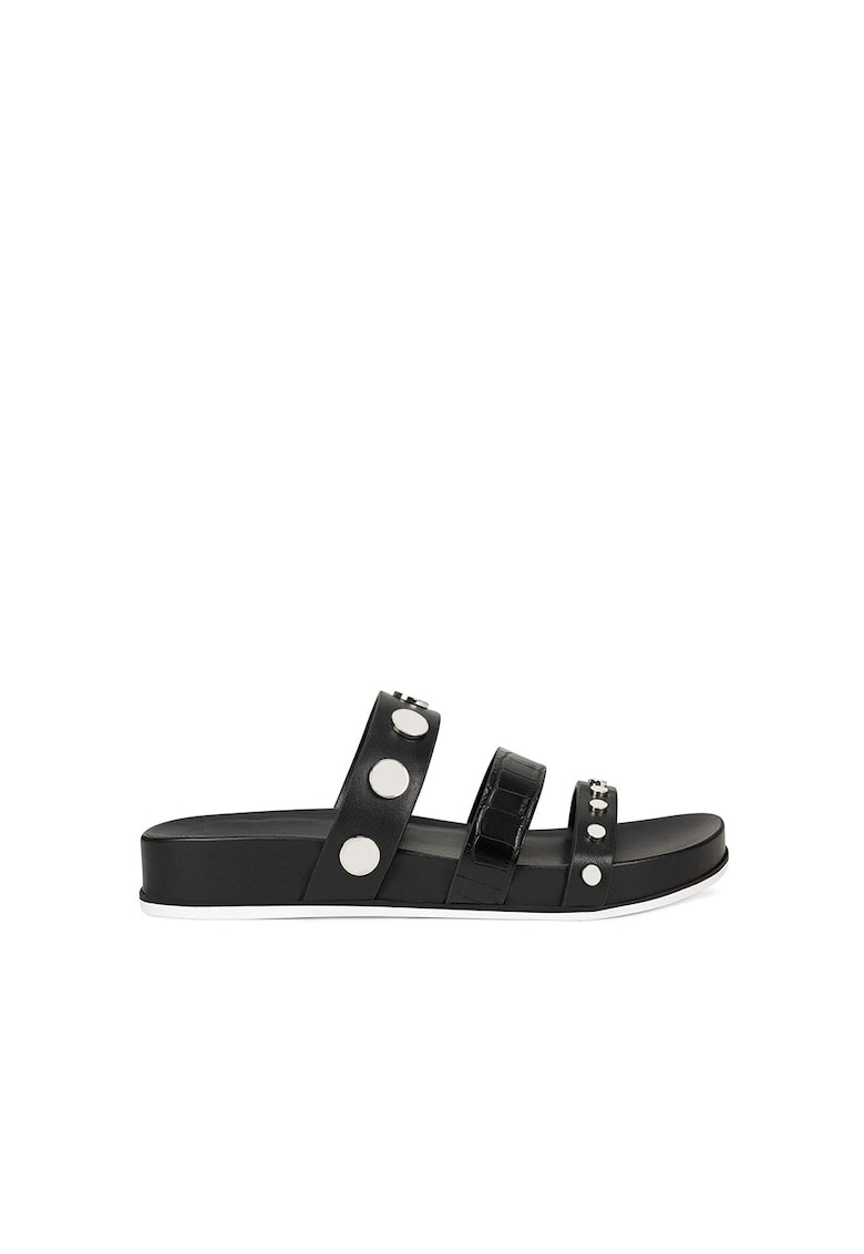 Papuci de piele cu nituri Cocco