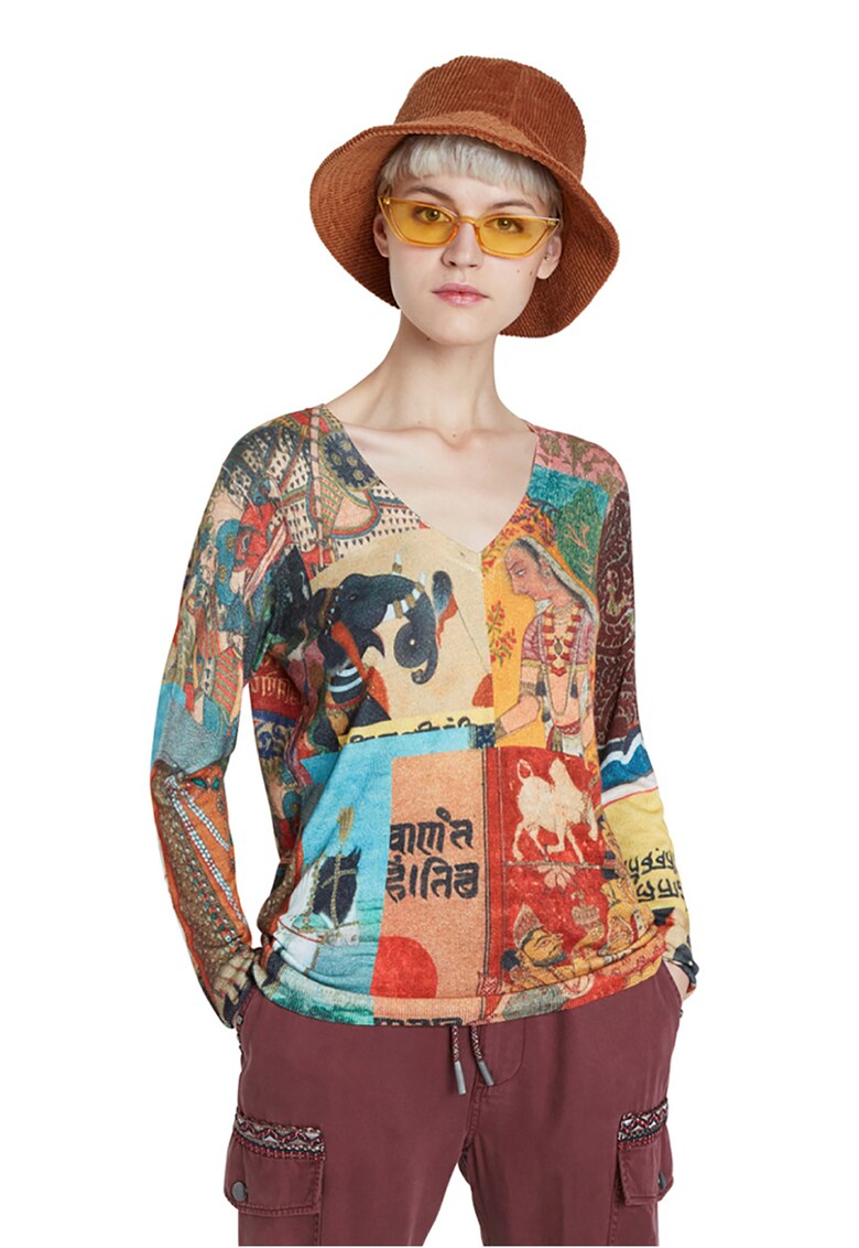 Bluza cu imprimeu si decolteu in V