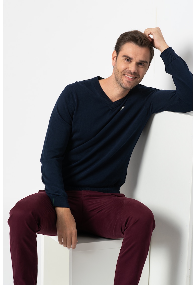 Pulover regular fit din bumbac organic cu decolteu in V