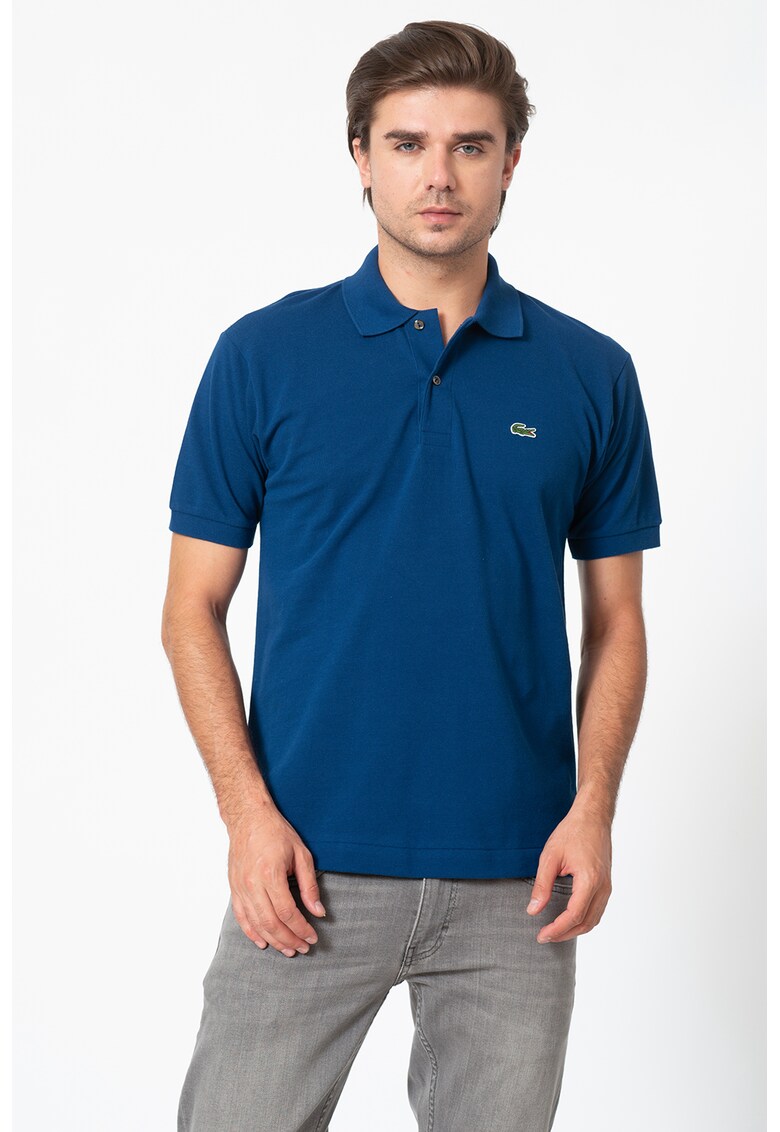Tricou polo cu aplicatie logo discreta