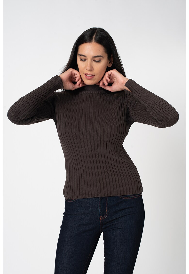 Pulover slim fit cu guler inalt si aspect striat