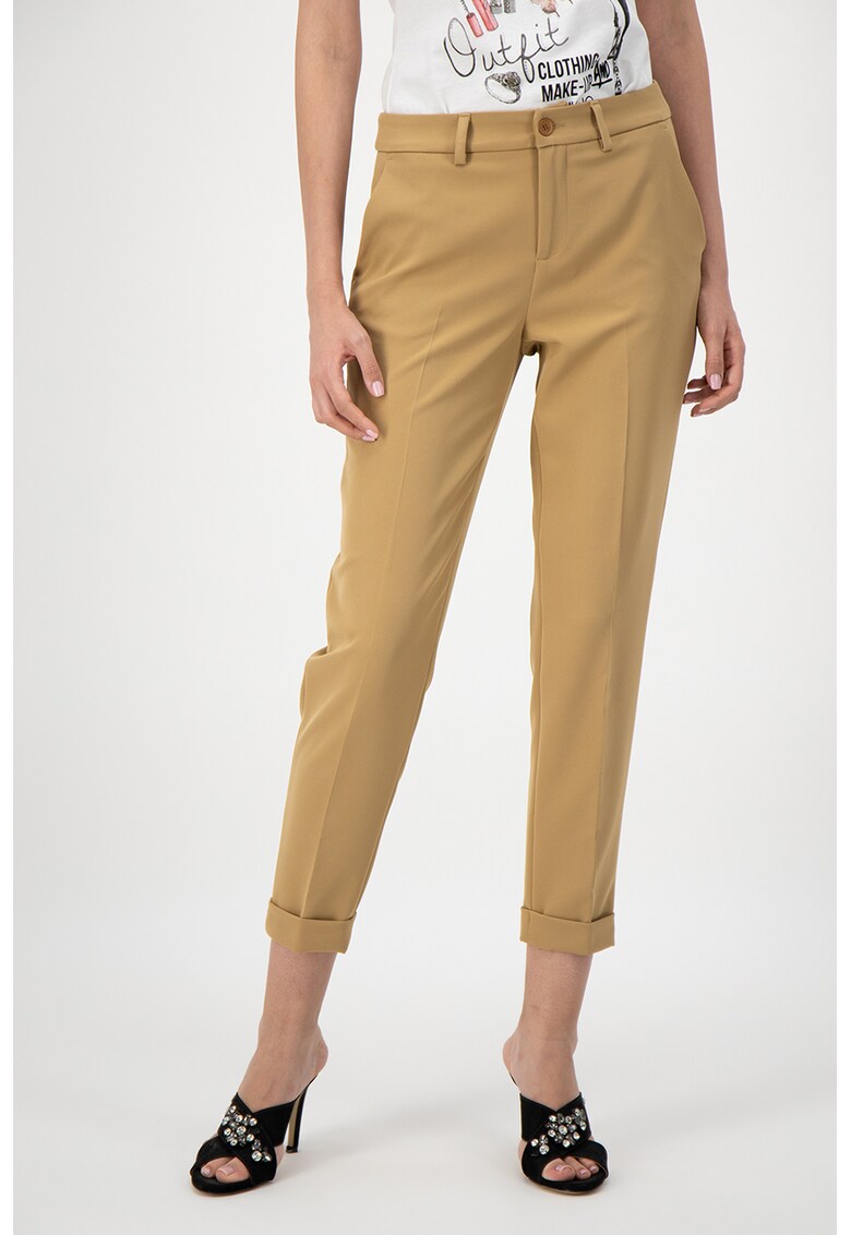 Pantaloni crop conici