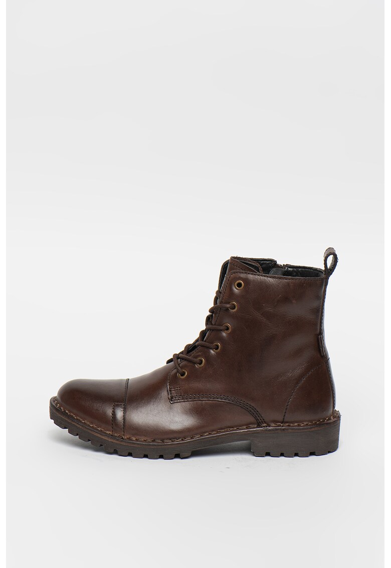 Ghete de piele Tracker