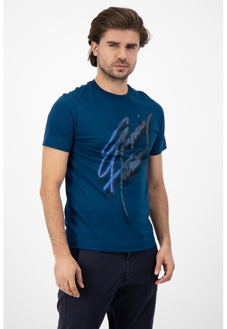 Tricou cu logo supradimensionat