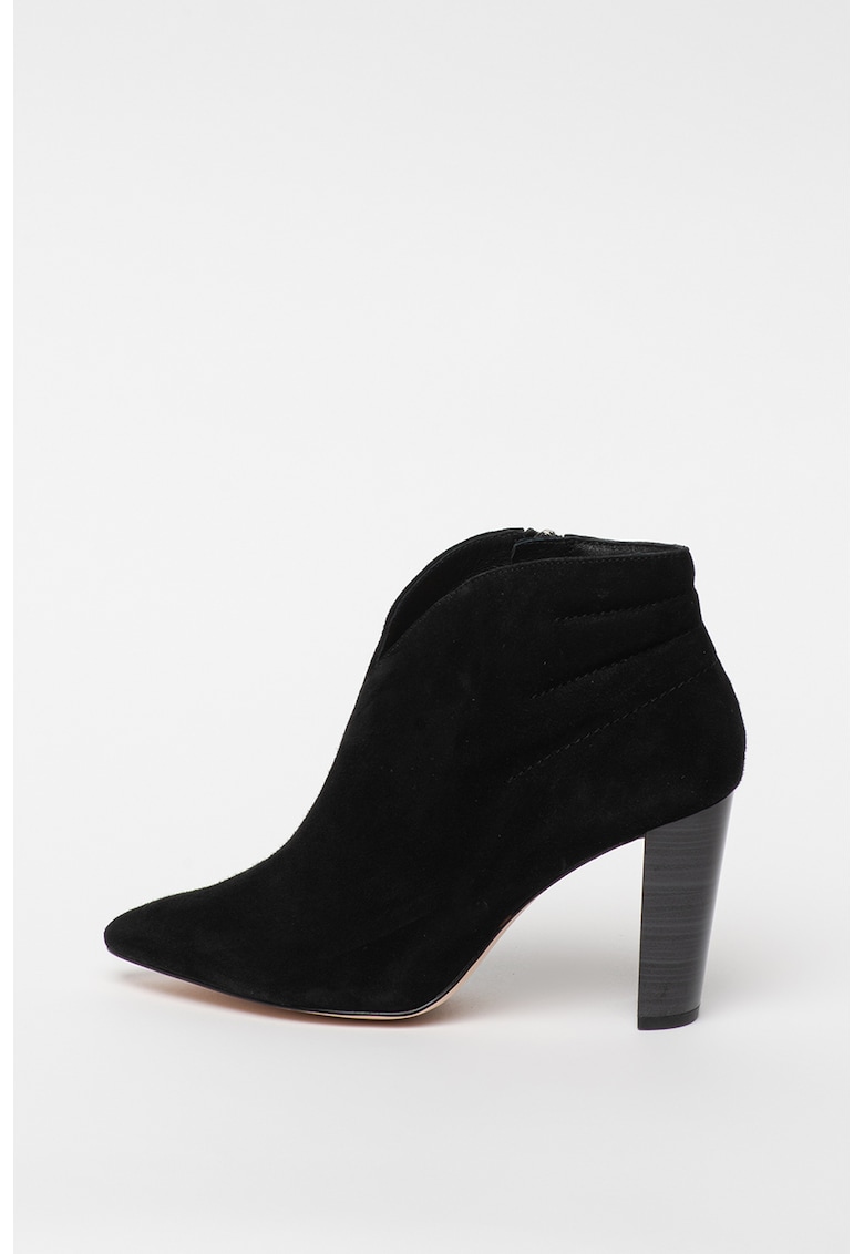 Botine de piele intoarsa cu varf ascutit
