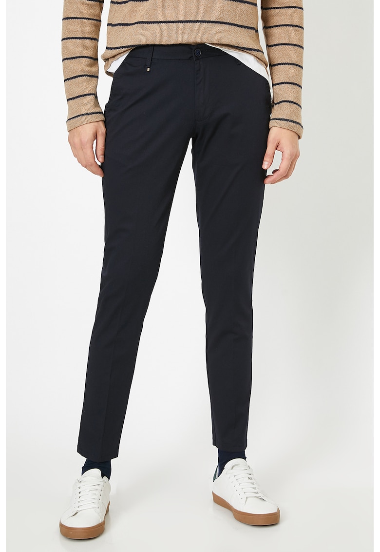 Pantaloni chino cu buzunare oblice