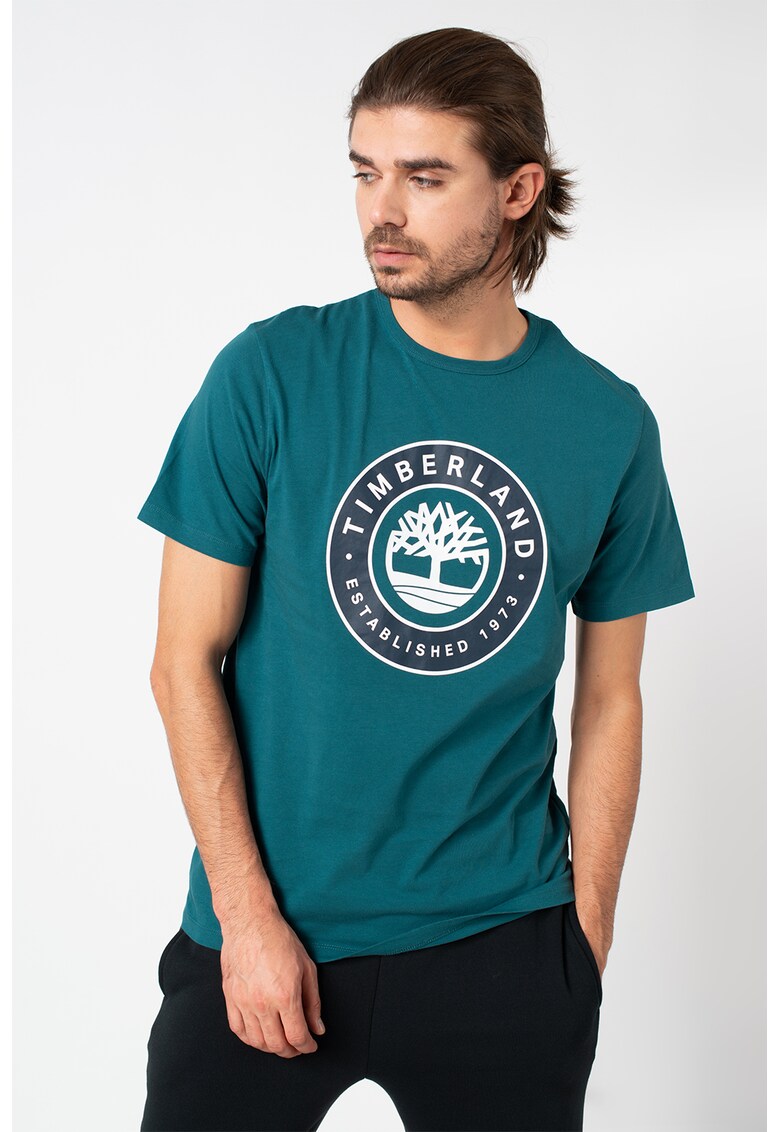 Tricou cu decolteu la baza gatului si imprimeu logo