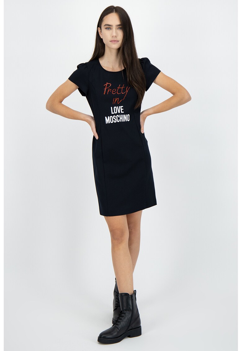 Rochie cu maneci scurte si imprimeu text