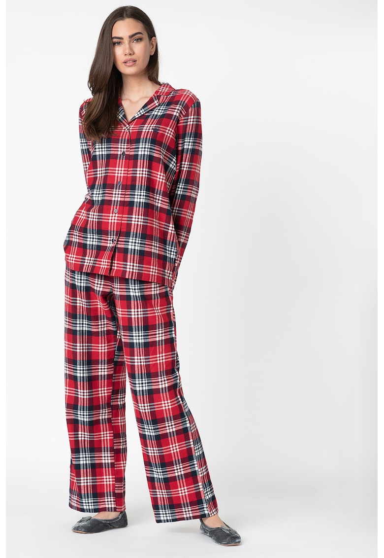Pijama cu model in carouri