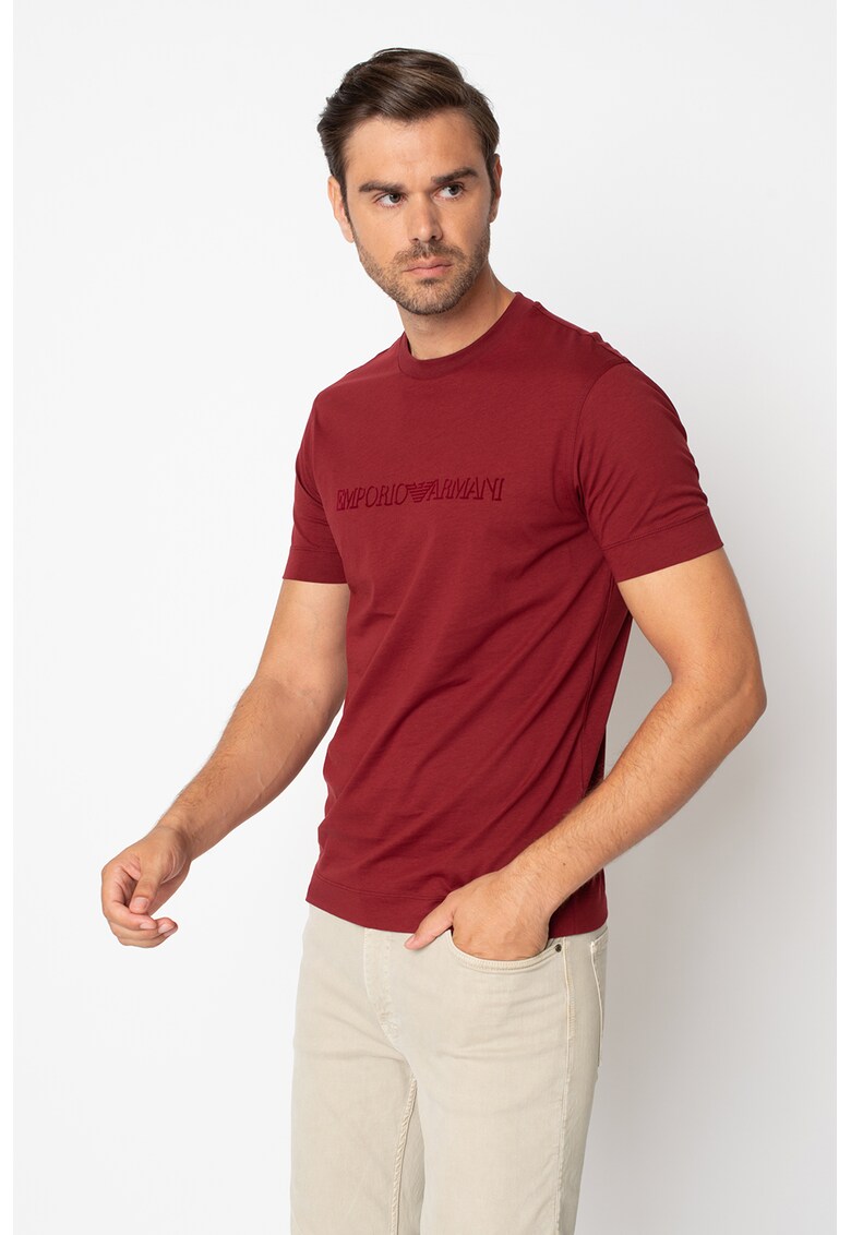 Tricou cu decolteu la baza gatului si imprimeu logo