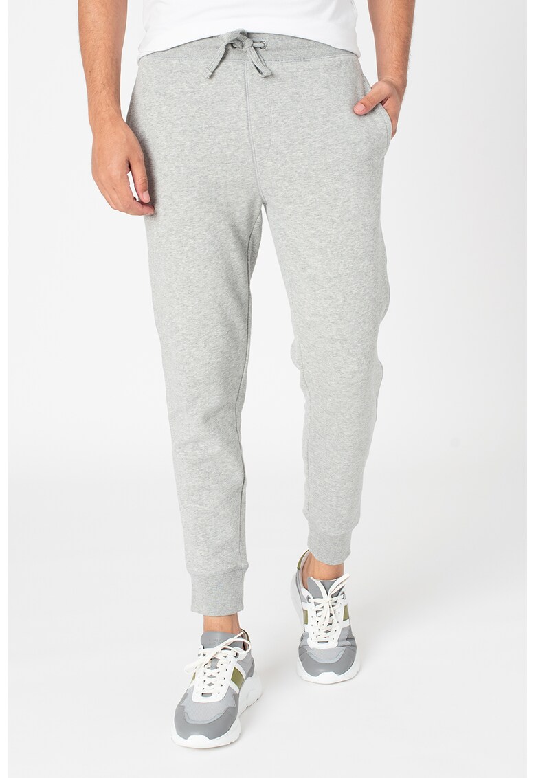 Pantaloni sport cu snur
