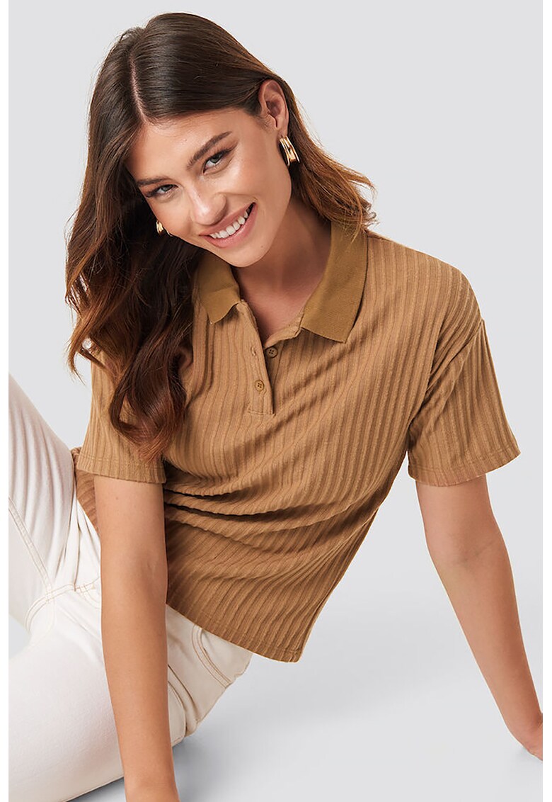 Tricou polo cu model in dungi