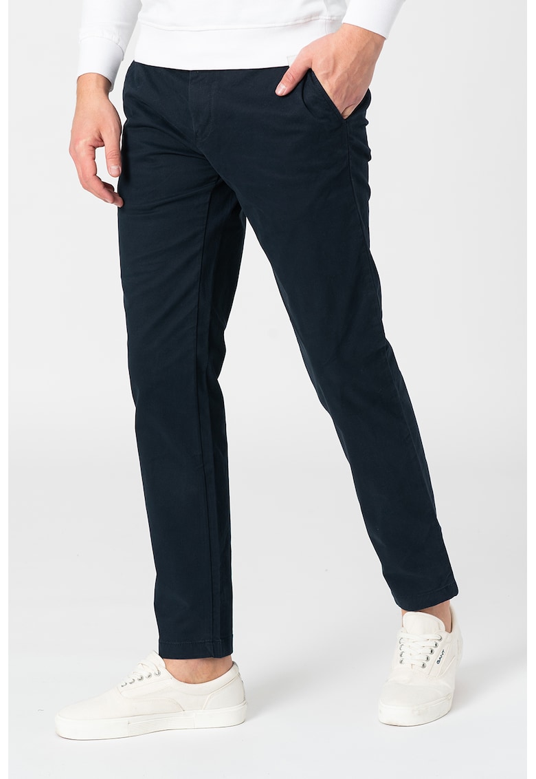 Pantaloni chino conici