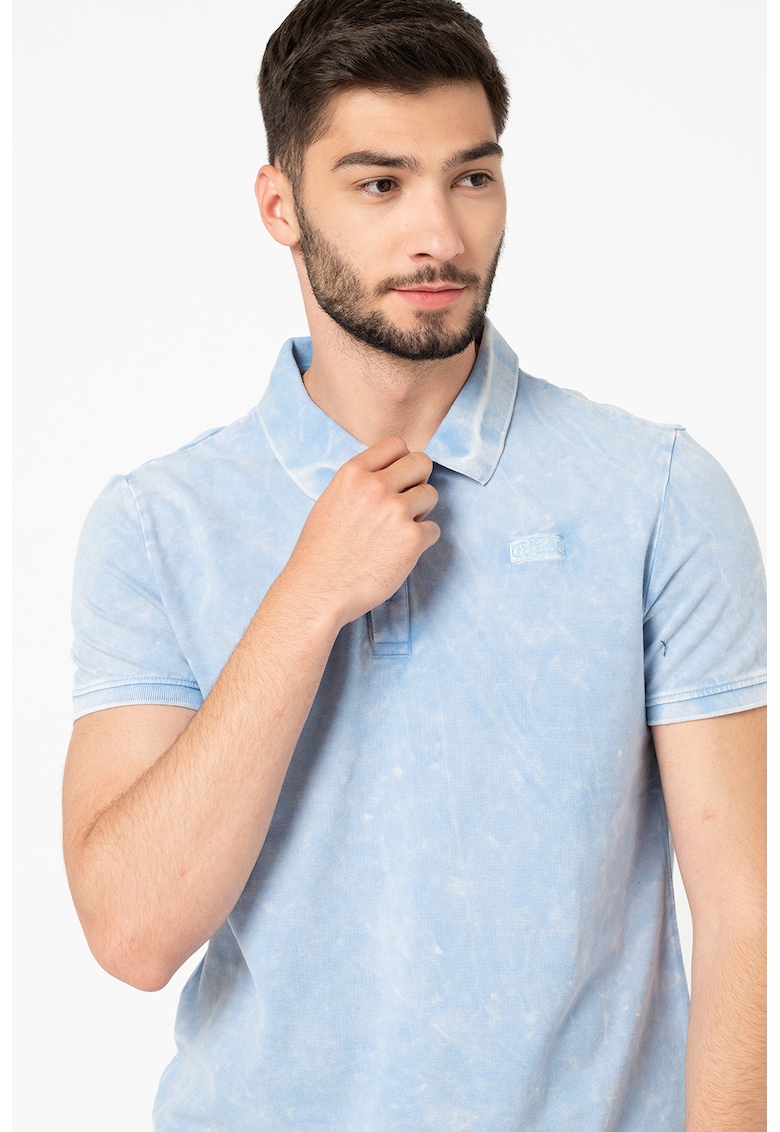 Памучна тениска с яка GUESS JEANS