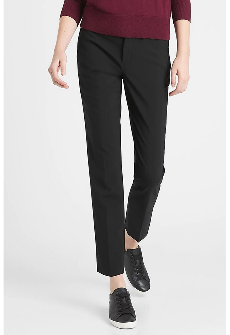 Pantaloni slim fit din amestec de lana