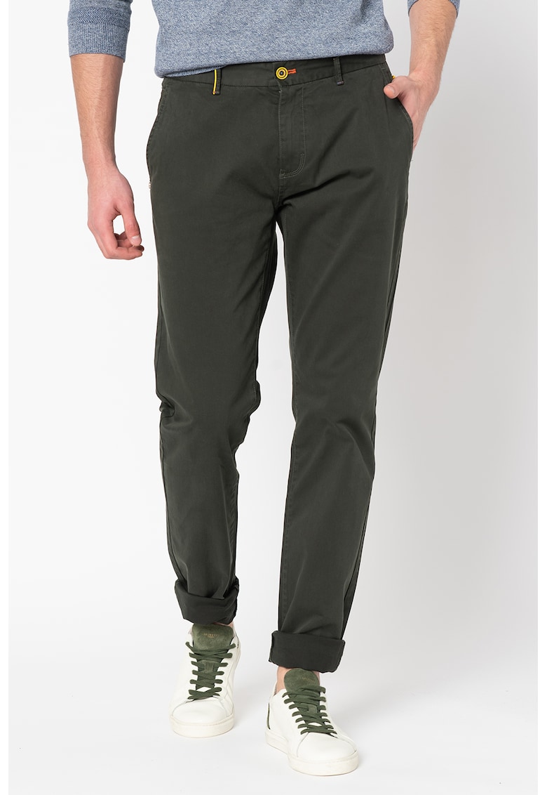 Pantaloni chino conici de satin Napier