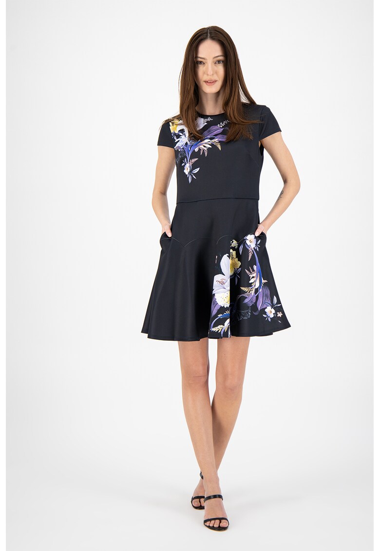 Rochie mini evazata cu buzunare laterale