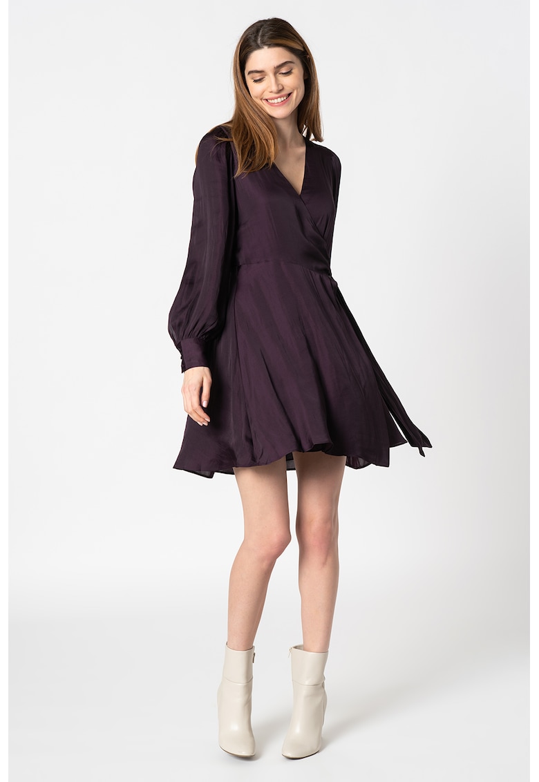Rochie petrecuta de satin