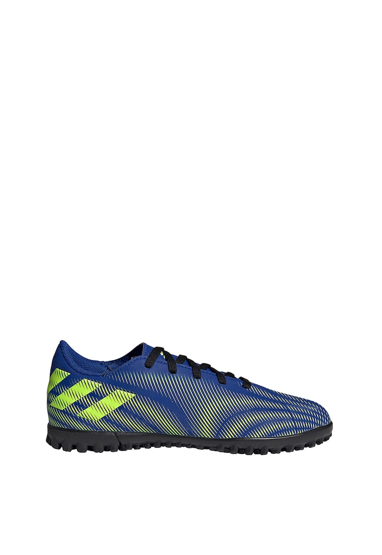 Pantofi cu talpa striata si model - pentru fotbal Nemeziz