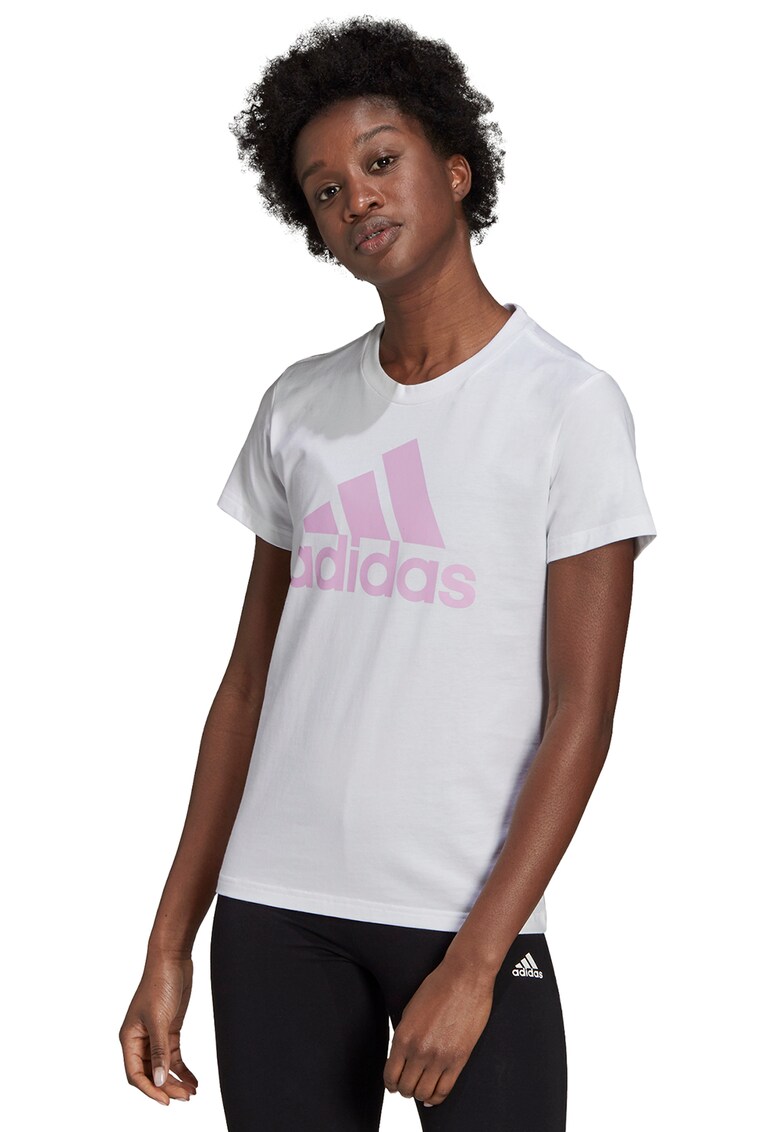 Tricou cu decolteu la baza gatului si imprimeu logo Essentials
