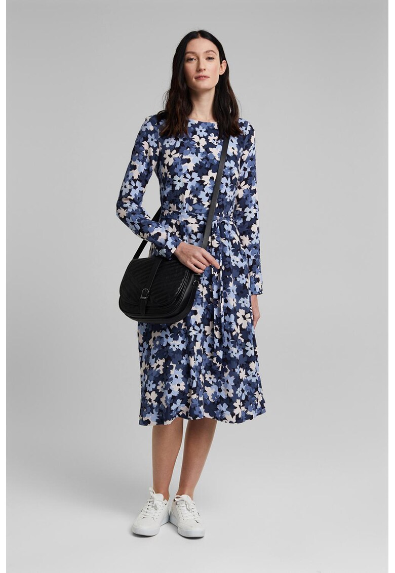 Rochie evazata cu model floral