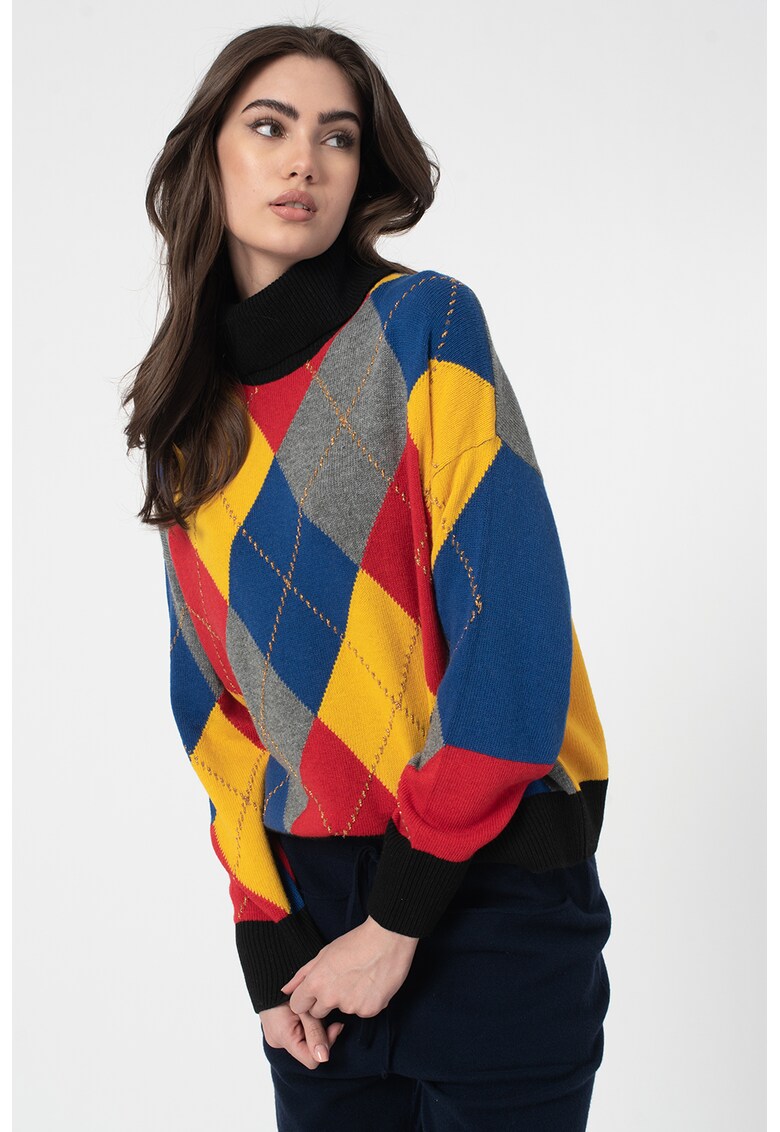 Pulover din amestec de lana - cu guler inalt si model colorblock