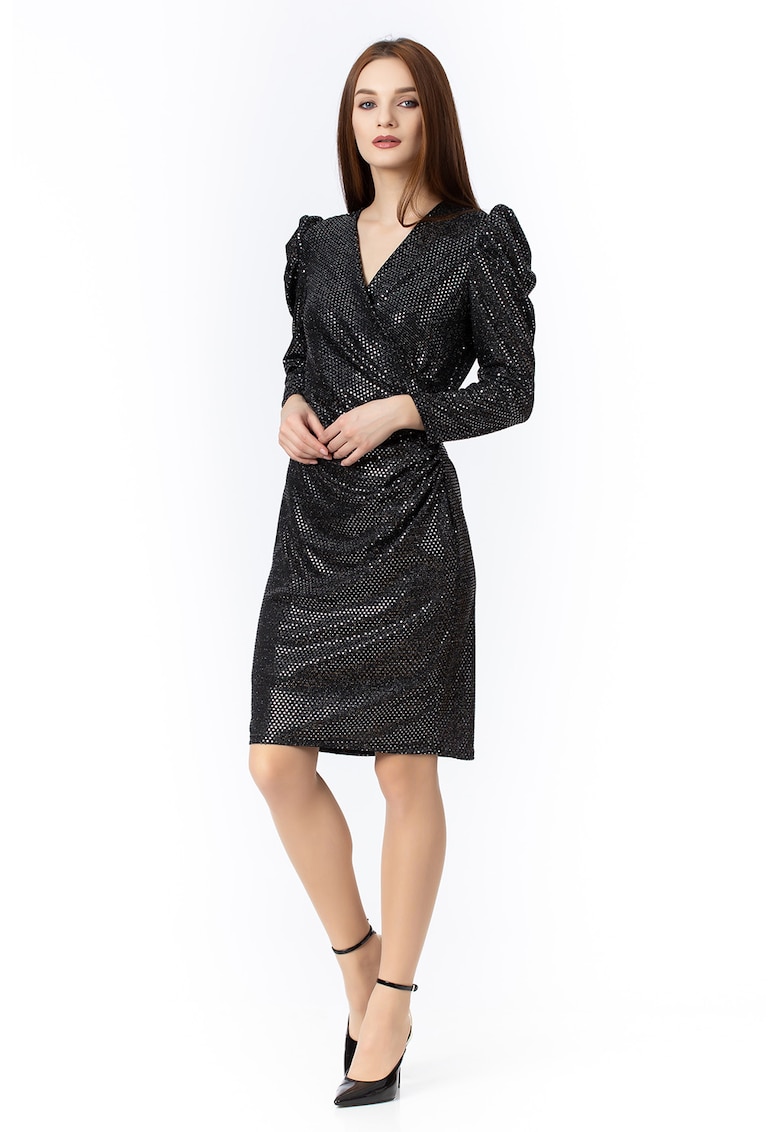 Rochie stralucitoare cu umeri bufanti
