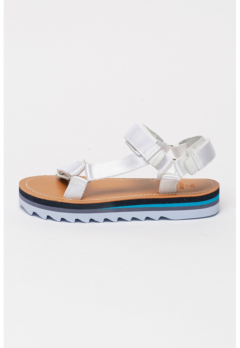Sandale cu velcro si talpa striata