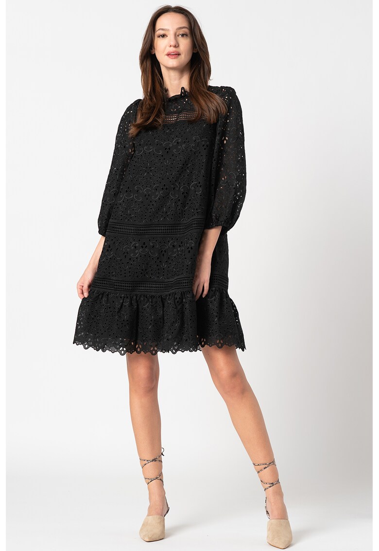 Rochie lejera din dantela cu broderie anglaise