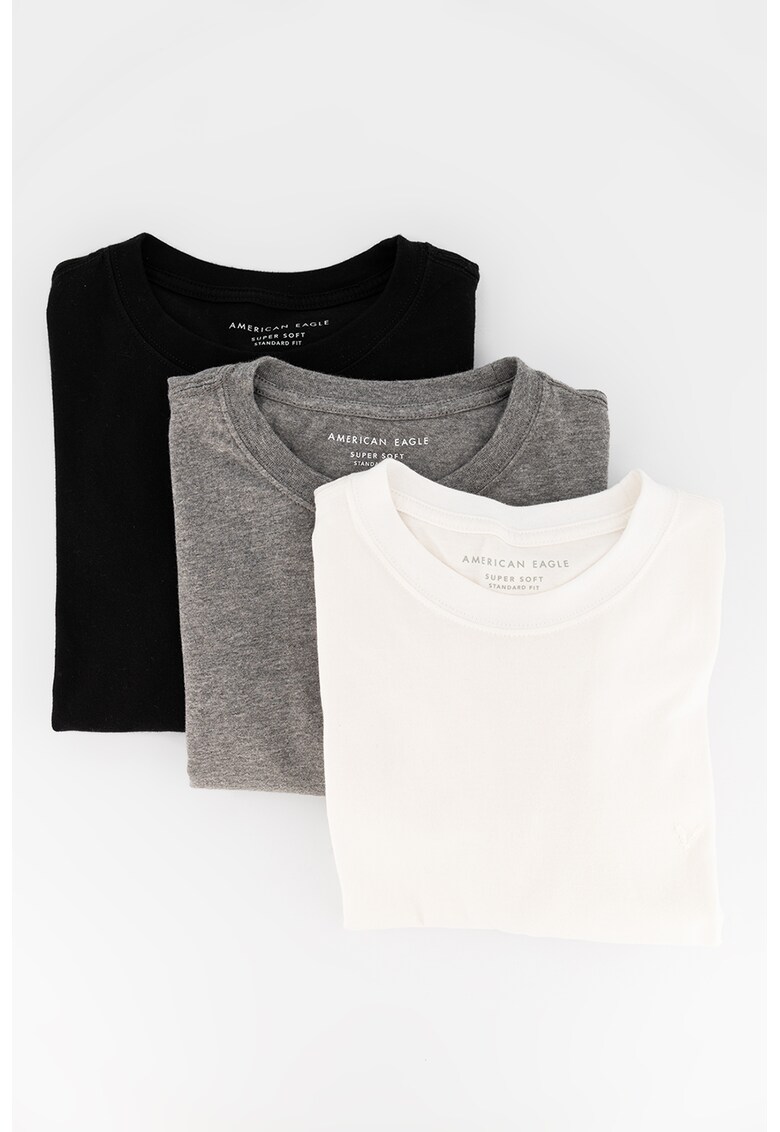 Set de tricouri cu decolteu la baza gatului – 3 piese 2022 ❤️ Pret Super fashiondays imagine noua 2022