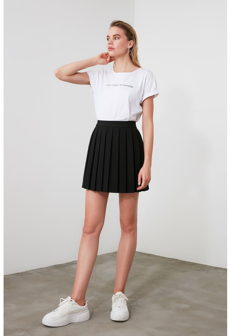 Fusta mini cu pliuri