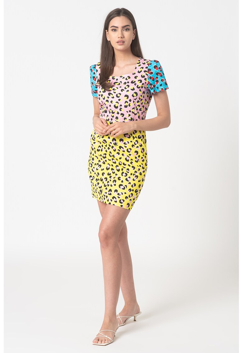 Rochie cambrata cu animal print