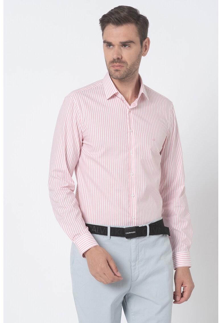 Camasa slim fit cu model in dungi