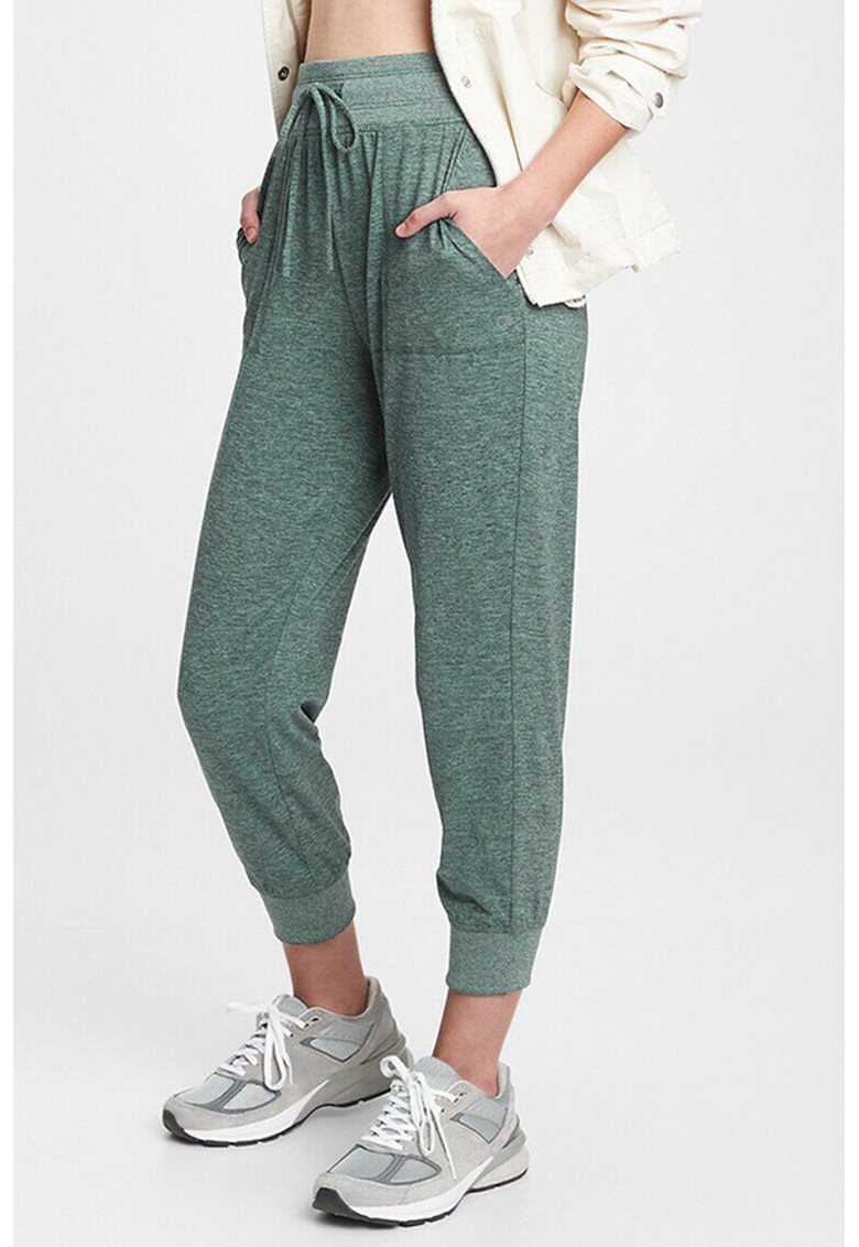 Pantaloni crop jogger cu snur in talie