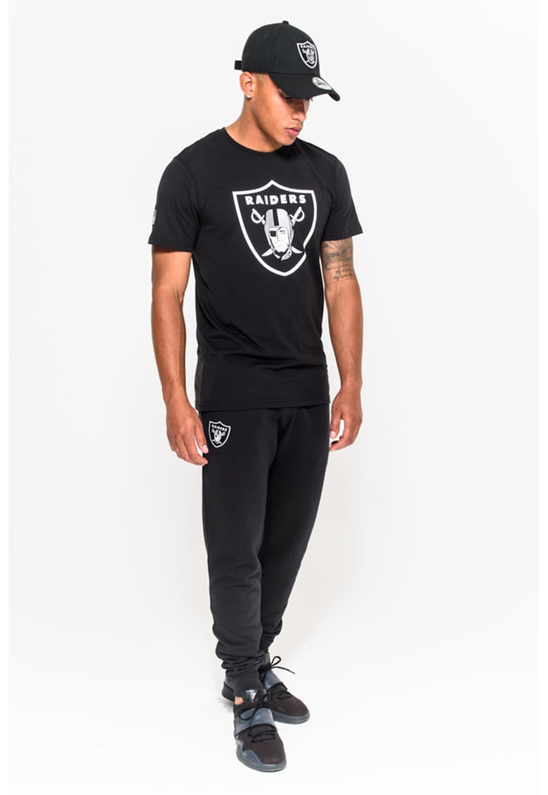 Tricou cu decolteu la baza gatului si logo Oakland Raiders fashiondays.ro