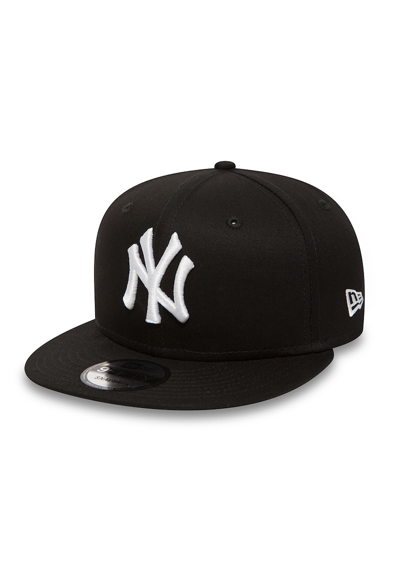 Sapca ajustabila cu cozoroc plat si logo New York Yankees