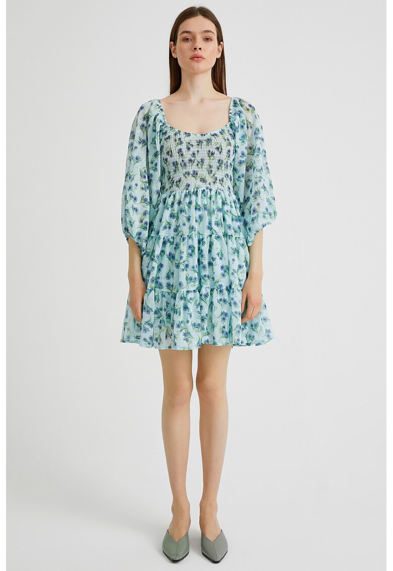 Rochie cu imprimeu floral si maneci bufante