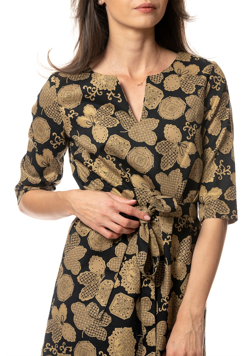 Rochie lejera cu imprimeu floral si maneci 3/4