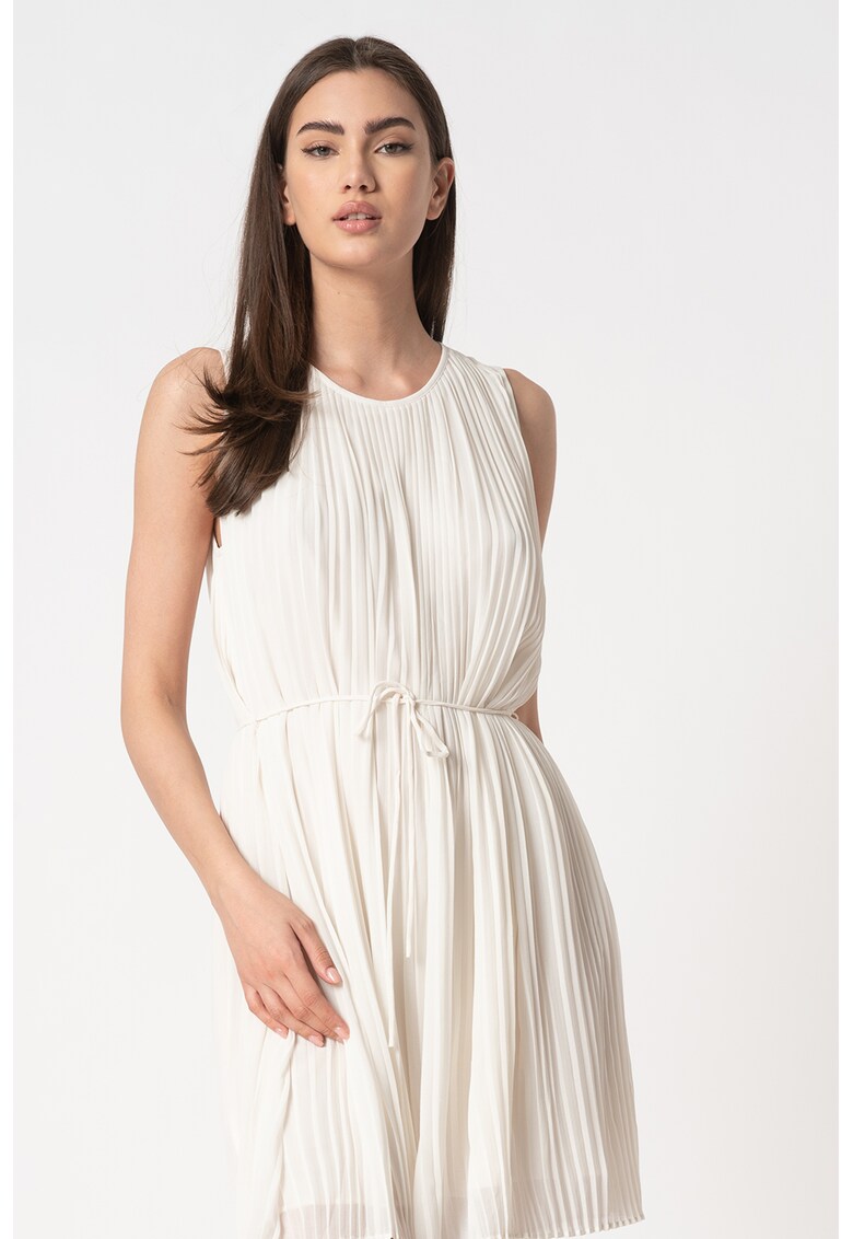 Rochie fara maneci - cu pliseuri