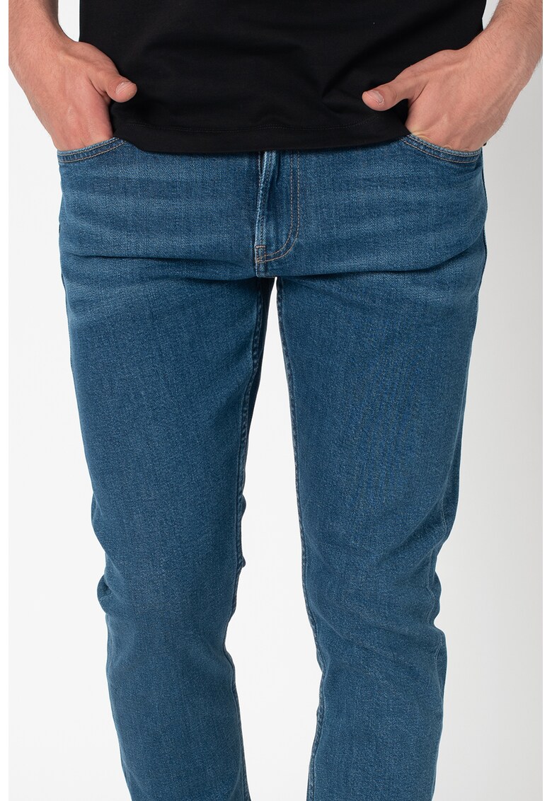 CALVIN KLEIN JEANS Дънки по тялото със средновисока талия за Мъже CALVIN KLEIN JEANS Дънки по тялото със средновисока талия за Мъже