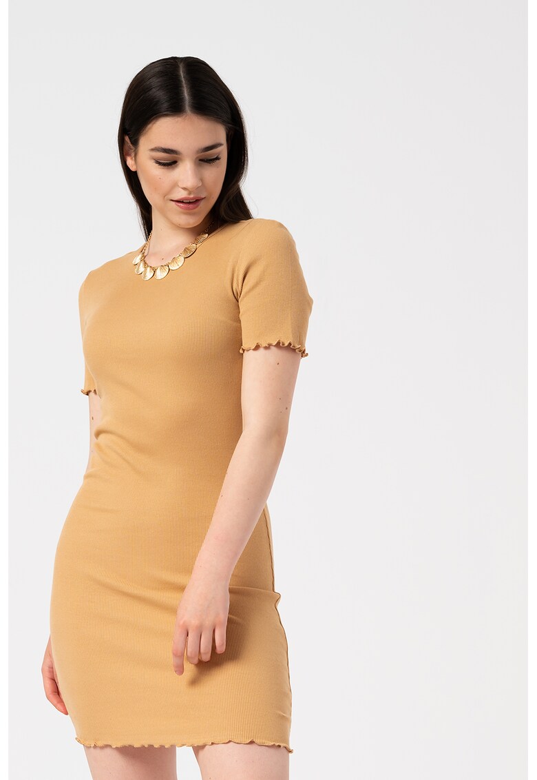 Rochie mini cu garnituri cu volane