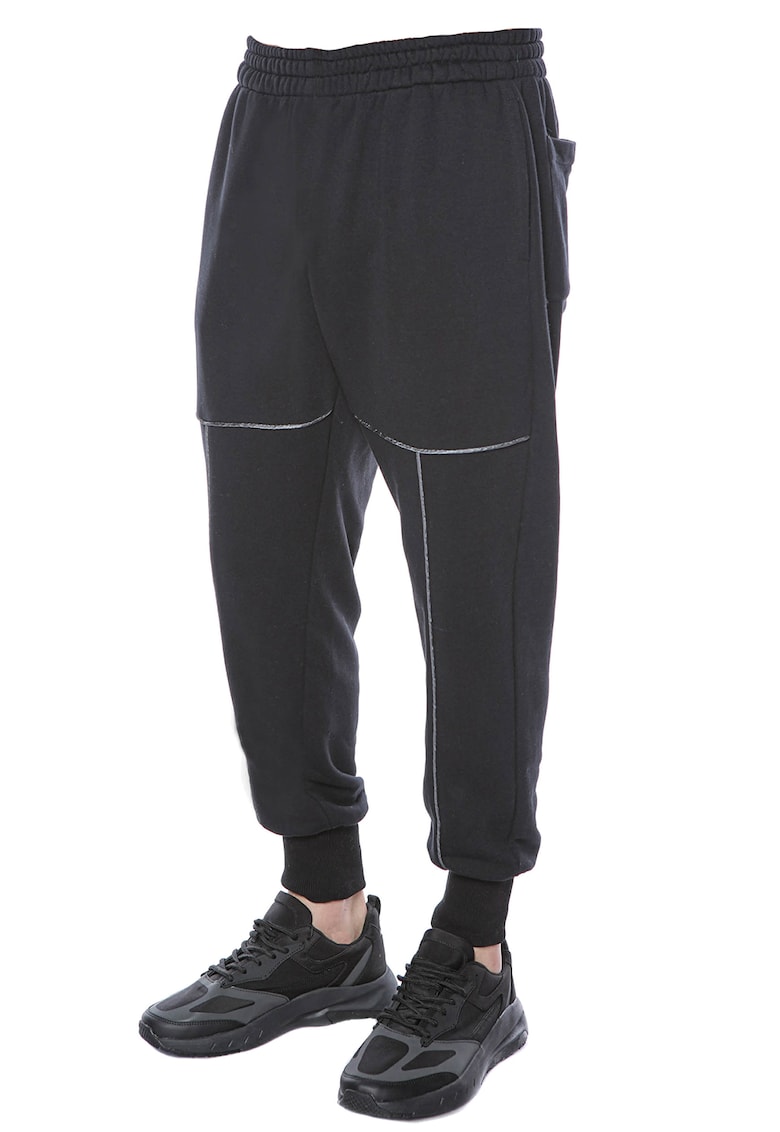 Pantaloni sport cu talie elastica