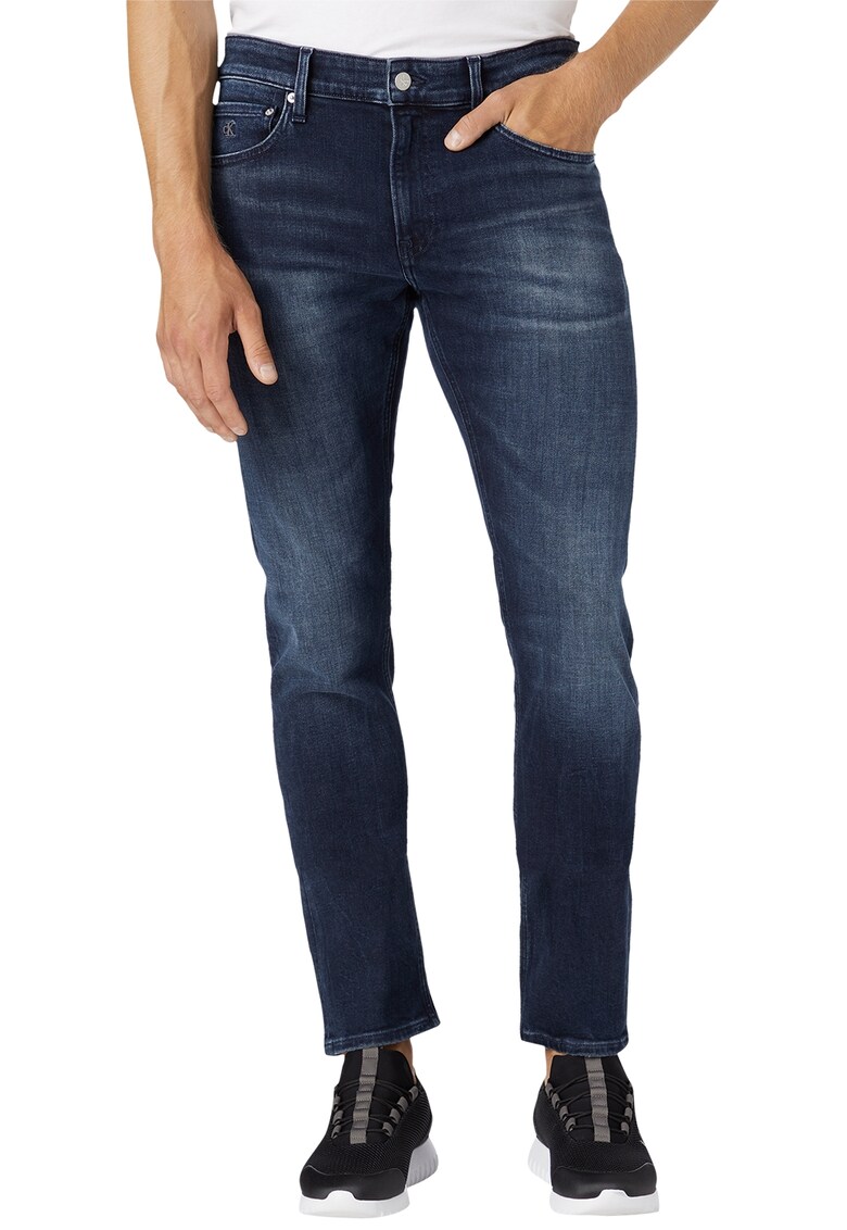 Blugi slim fit cu talie joasa