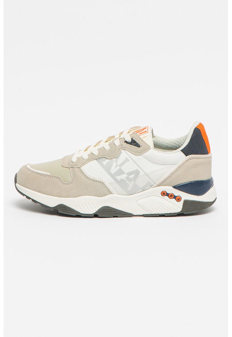 Спортни обувки Gray с велур