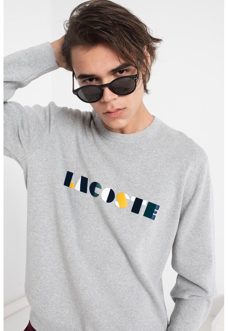 Pulover cu decolteu la baza gatului si imprimeu logo