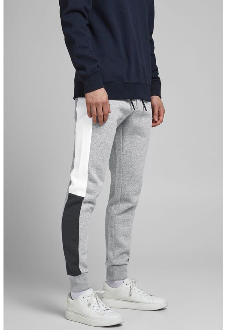 Pantaloni sport cu model colorblock Will