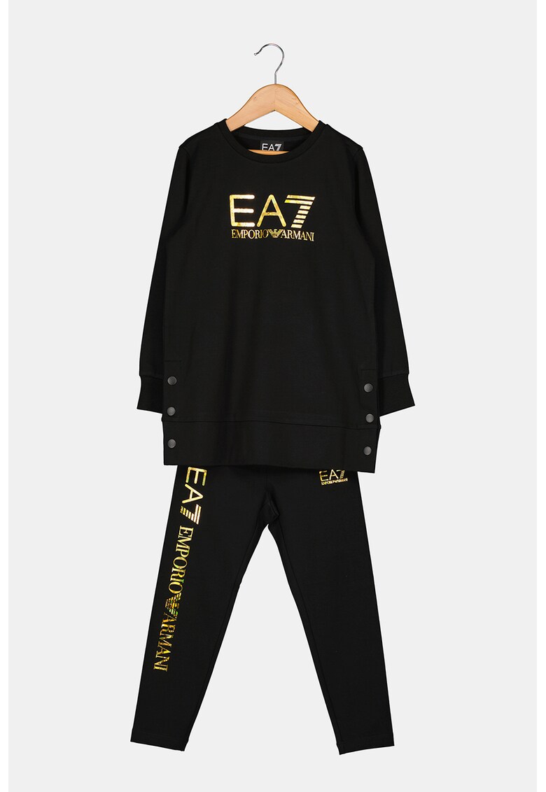 Set de bluza sport si pantaloni cu logo – Negru/Auriu – 120 CM Standard EA7 imagine promotii 2022